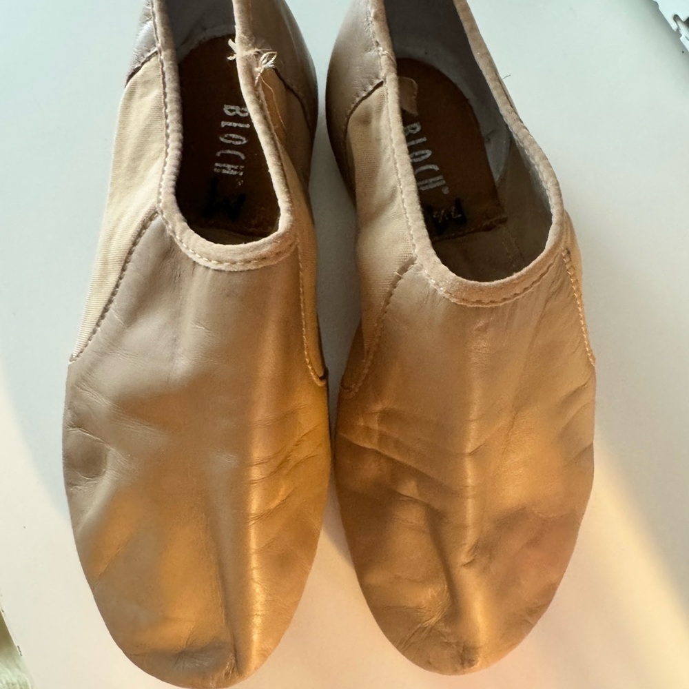 Bloch 7.5 Jazz Dance Shoes - Picture 2 of 5